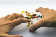 盐酸左旋咪唑—免疫系统的小助手，健康的隐形守护者