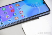 荣耀青春版配置研究性能分析与市场定位