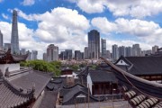 龙光地产，构筑梦想家园，点亮城市未来