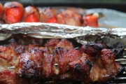 驴肉火烧里掺马肉，一起食品安全事件的深度剖析