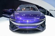爆款新能源车