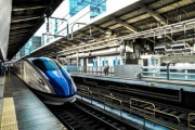 探索起步股份，中国鞋业的领军企业及其市场策略