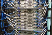 从零开始掌握服务器基础知识，构建数字化世界的基石