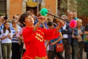 英剧的魅力之旅，从王室权谋到街头幽默，好看英剧为何让人欲罢不能？