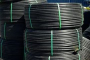 PVC行情大揭秘，从塑料水管到家装材料，这波市场波动如何影响你的生活？