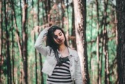 少女的智慧与勇气，卖掉拐卖她的人贩子