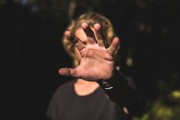 探索未来科技，泰坦相机人—人工智能与摄影的完美结合