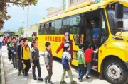 新能源小孩能坐副驾驶吗