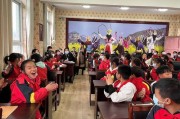 安顺市科技局副局长韦锋
