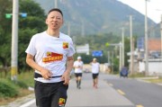 揭秘量子力学心灵感应与量子纠缠的科学解读