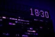 小米SU7 Ultra，两小时完成全年目标的科技奇迹
