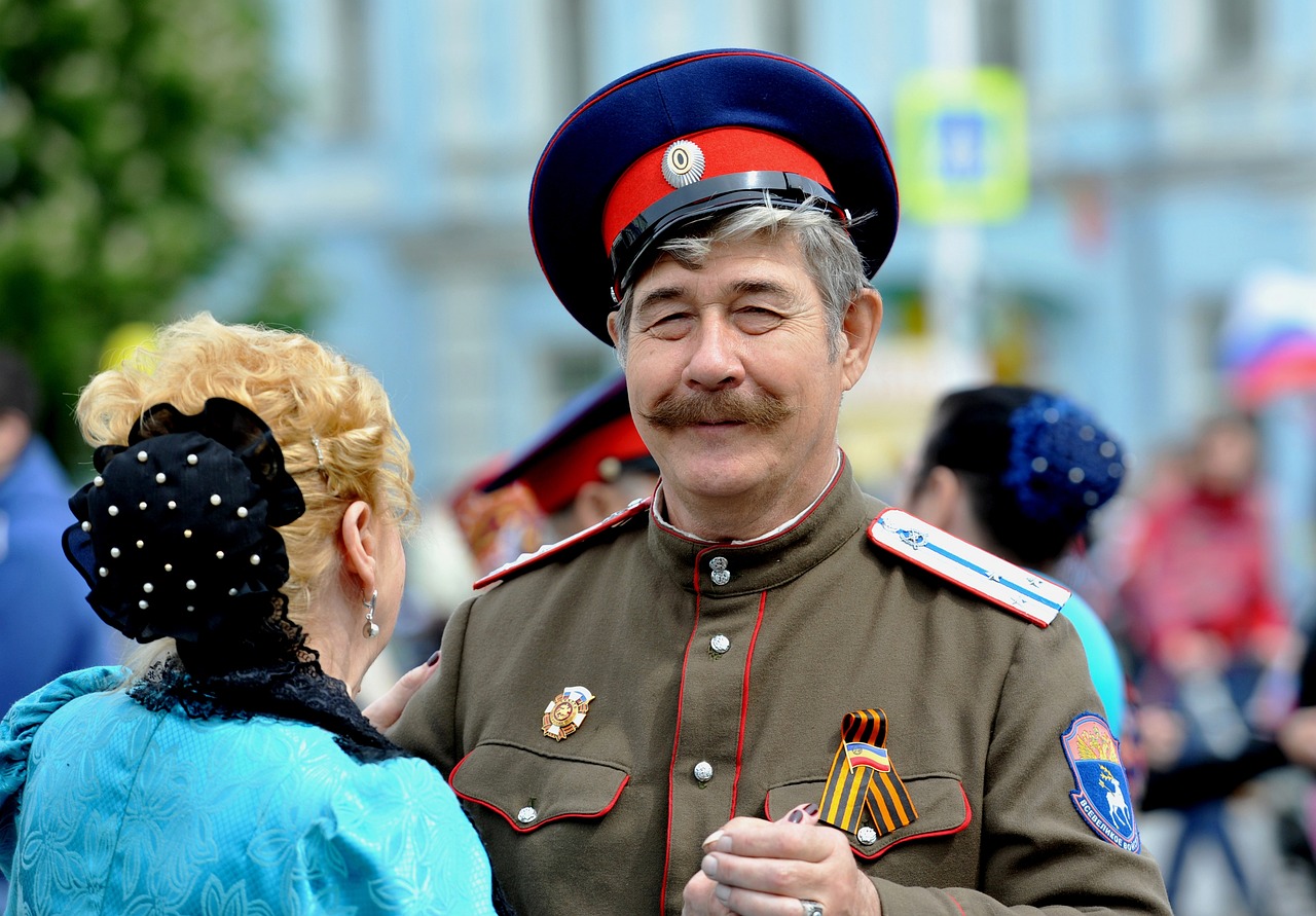 俄腹地后备部队全面出动，应对乌入侵的坚定决心