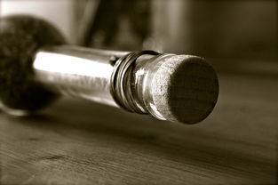 红磷在氧气中燃烧的现象解析 红磷在氧气中燃烧的现象解析