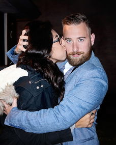 解读阿伟已经死了——电影中的深度与隐喻 解读阿伟已经死了——电影中的深度与隐喻