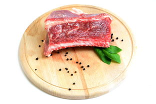 中方暂停进口美国牛肉，对美国牛肉产业的影响与启示