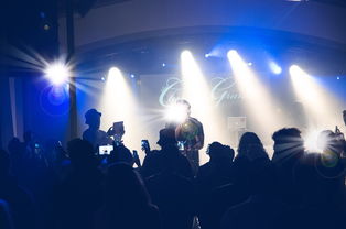 凤凰传奇是恋人吗？揭秘这对音乐搭档的真实关系