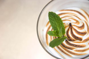 海藻酸钠，海洋中的魔法粉末，如何改变我们的生活？