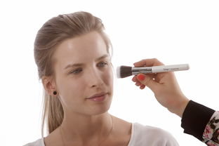 腋毛处理全攻略，找到适合你的舒适之道